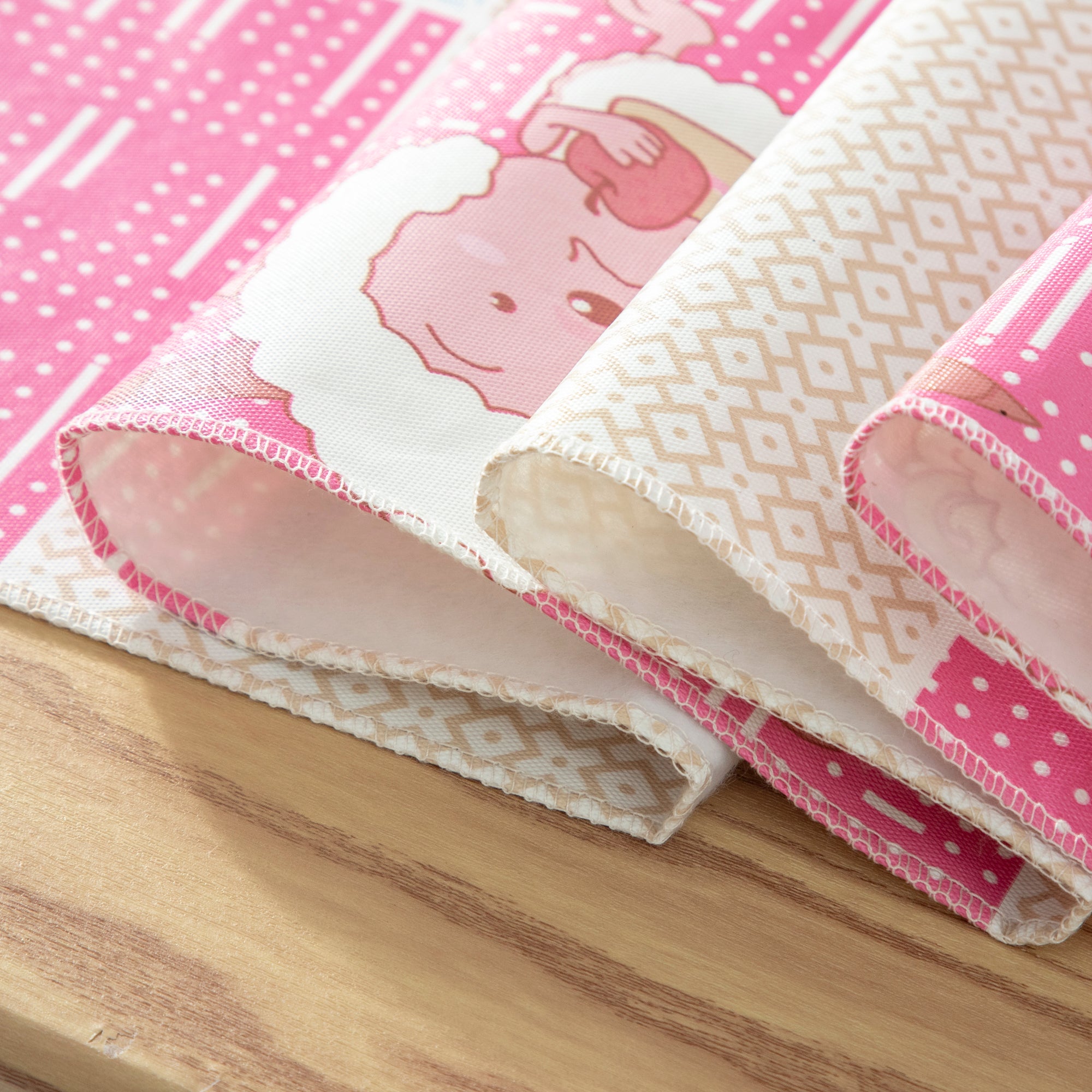 Classic Happy lamb Tablecloth Vinyl Surface with Flannel Backing Oilcloth Waterproof holiday