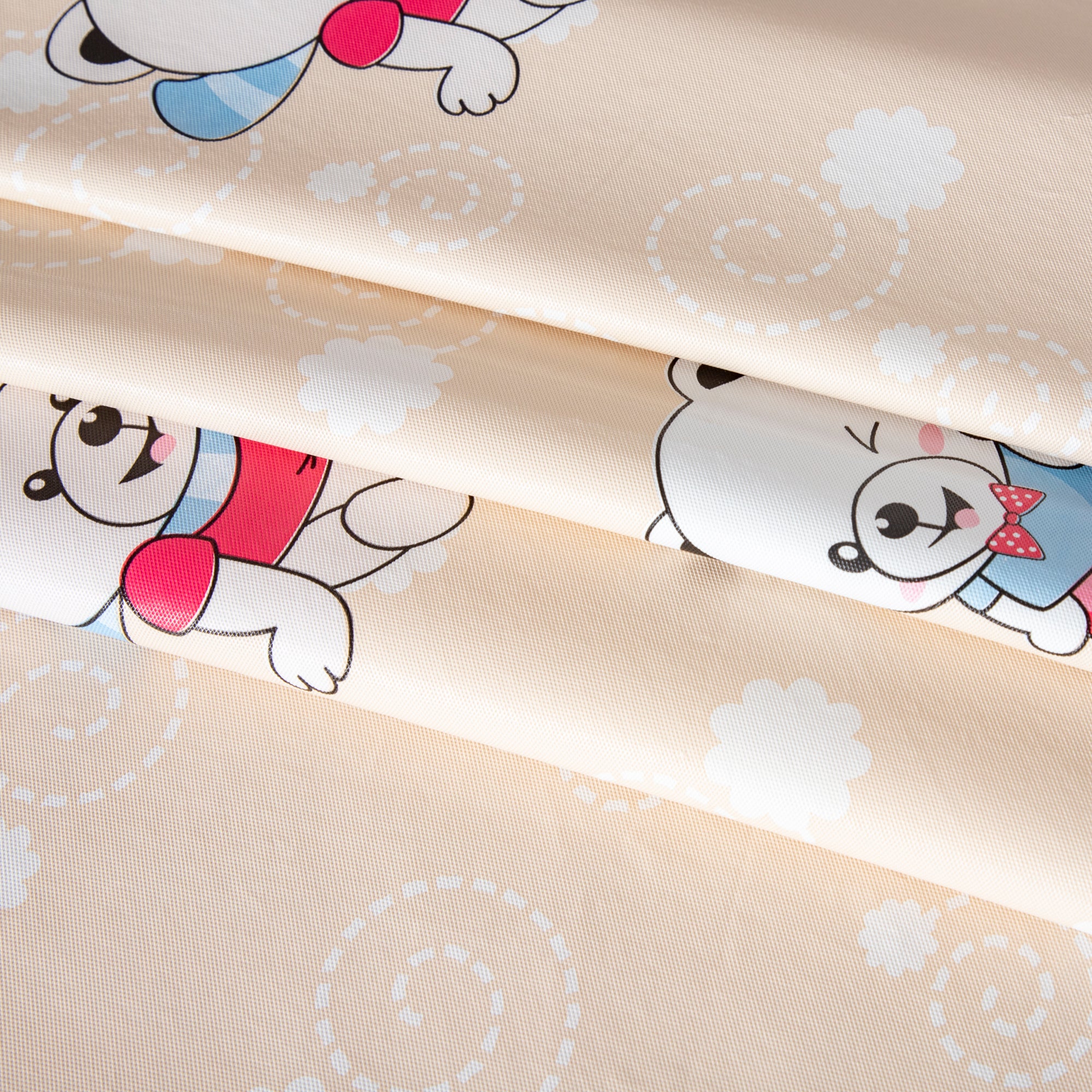 RAY STAR Classic Beige Teddy Bear Football Vinyl Tablecloth with Flannel Backing – Cute Kids Pattern, Waterproof & Easy Clean Oilcloth for Kitchen or Party Table