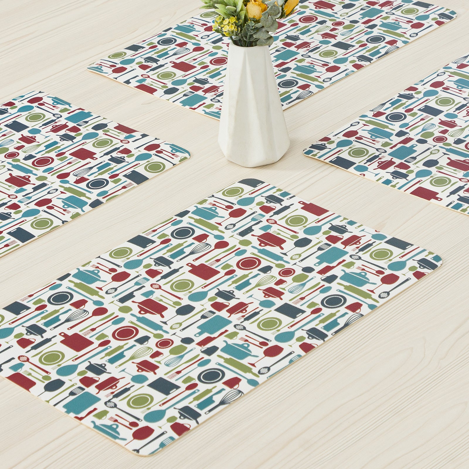 RAY STAR Set of 4 Foam Placemat Kitchen Utensil Print