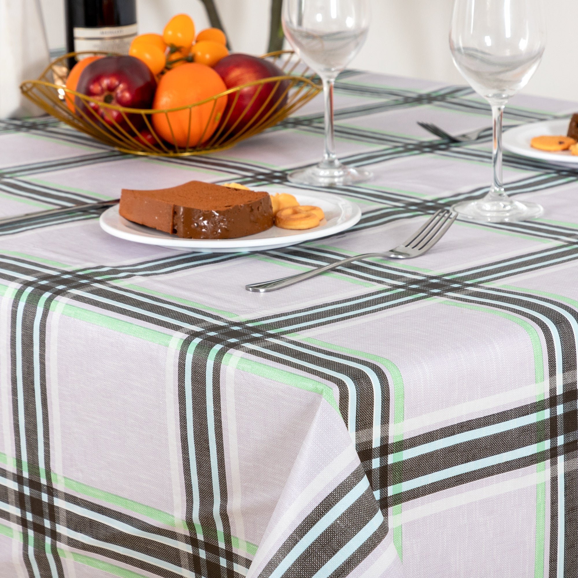 Classic Multi-color Green grid Tablecloth Vinyl Surface with Flannel Backing Oilcloth Waterproof holiday
