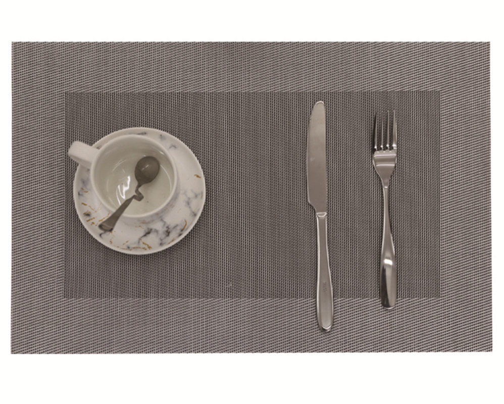 RAY STAR Set of 6 Vinyl Placemat with Checkered Design